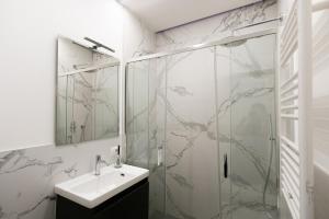 Two -rooms apartment 10 minutes Duomo by metro