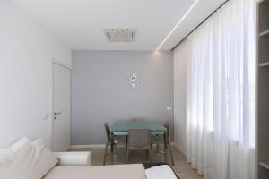 Two -rooms apartment 10 minutes Duomo by metro