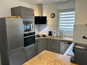 Villas 1008 - Maison 5p dans une residence privee avec piscine. : photos des chambres