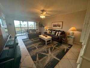 Siesta Dunes 3-22A by Siesta Dunes