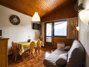 Châtel - 2 Pièces, 5 Pers, Balcon, Parking, Proche Remontées, Exposé SudOuest - FR-1-676-83