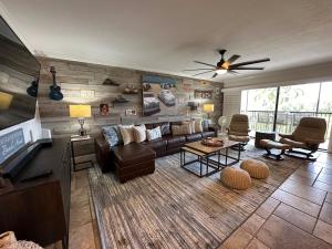 Siesta Dunes 4-12A by Siesta Dunes