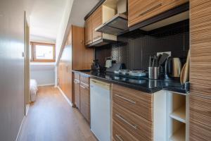 Raya Cihangir Suites