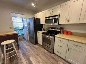 Siesta Dunes 7-102 by Siesta Dunes