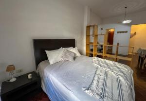 RentUp - Clasico y comodo monoambiente en Recoleta