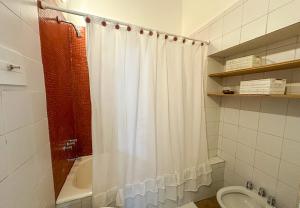 RentUp - Clasico y comodo monoambiente en Recoleta