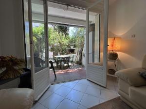 SP000-011 Appartement 3 pièces 6 couchages SAINT PIERRE LA MER