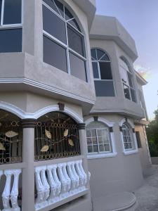 Chrewans Enterprise Ltd