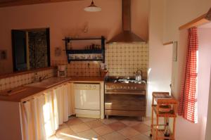 Maisons de vacances Gite du Grand Sourel, sa vue et son jardin : photos des chambres