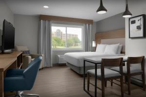 Candlewood Suites Jacksonville Southpoint