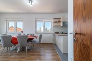 Apartment Mileni