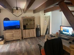 Maison E piscine vélodrome