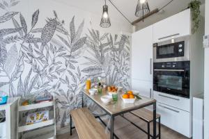 Studio cabine cosy Lagon Bleu Piscine, clim, parking, wifi inclus