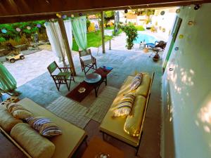 Cozy Mama Evas Homestay with Pool and Garden for Groups of 4