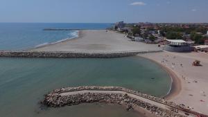 Hostel Delfinul Albastru