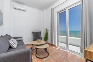 Alikis Summerhouses Beachfront