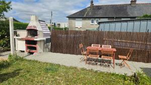 Maisons de vacances Grande maison billard et confort a Guingamp : photos des chambres