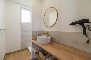 Maisons de vacances Grande maison billard et confort a Guingamp : photos des chambres