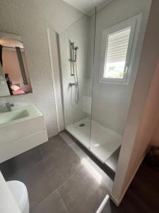 Charmant T2 en bas de villa avec jardin