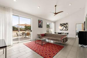 Luxury Palm Springs Retreat with Stunning Mountain Views