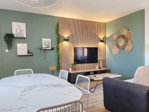 Appartements Le Lumineux - 2 ch - 2 sdb - 6 pers - Tout confort - Proche Bioparc : photos des chambres