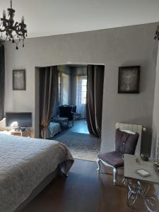 B&B / Chambres d'hotes Chambre d'Hotes La Marlotte : photos des chambres