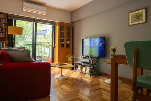 ¡Cerca de Rural + Embajada EEUU y con genial WiFi!