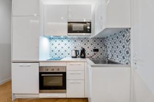 Nice Renting - VERDUN - Designer Cocoon Massena Calm Air Conditioning