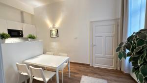 Reviczky 7 apartment, 60 m2