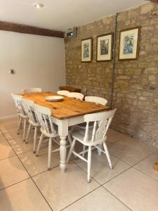 Rats Retreat at Tove Valley Cottages