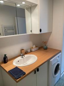 Maisons de vacances Charmante maison renovee Proche plage,port,clos : Maison 2 Chambres