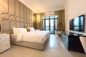 Upgraded 2bdr with acess to Dubai Mall