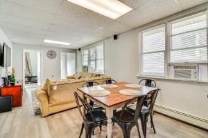 Cozy Keansburg Cottage: Walk to Beach & Boardwalk!