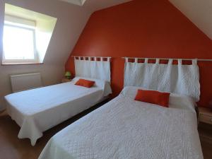 Maisons de vacances Ti Penn Gite de Saint Guenole : photos des chambres
