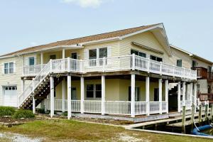 The Canal House --- 30131 New Castle Rd