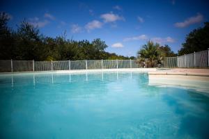 Campings Camping Domaine le Quercy : photos des chambres