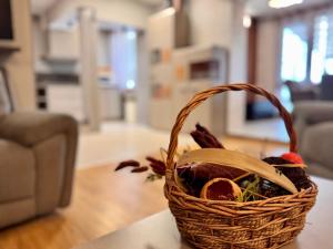 Villa Horizon - Spacious Sea View House with 6 Bedrooms in Balchik