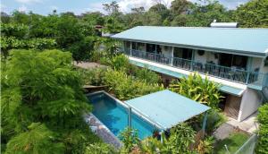 Cute studio-apartment near the beach