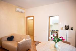 DailyHome - Villetta con Patio Privato a Due Passi dal Mare