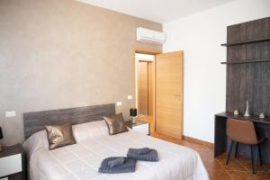 DailyHome - Villetta con Patio Privato a Due Passi dal Mare