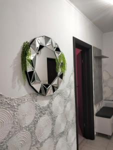 Golden Apartment - Militari Residence Bucharest