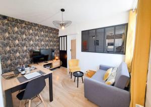 Appartements Les Amoureux - T2 hyper centre ville, 100m plage, tout a pied, WIFI : photos des chambres