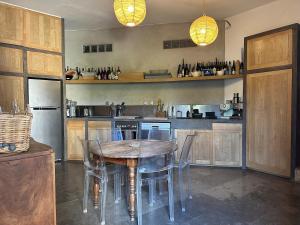 Villas Maison de village avec piscine : photos des chambres