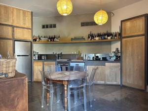 Villas Maison de village avec piscine : photos des chambres