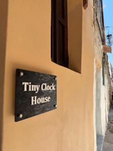 Tiny Clock House