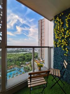 Studio Sea View Apartment at Gold Coast PIK by MYsweethome
