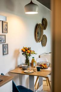 Appartements Agreable studio sous les toits - Parking - WiFi : photos des chambres