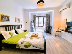 Downtown Spacious Retreat