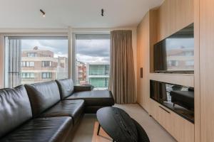 Huswell - Beachfront apartment with sea view