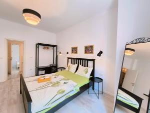 Downtown Spacious Retreat